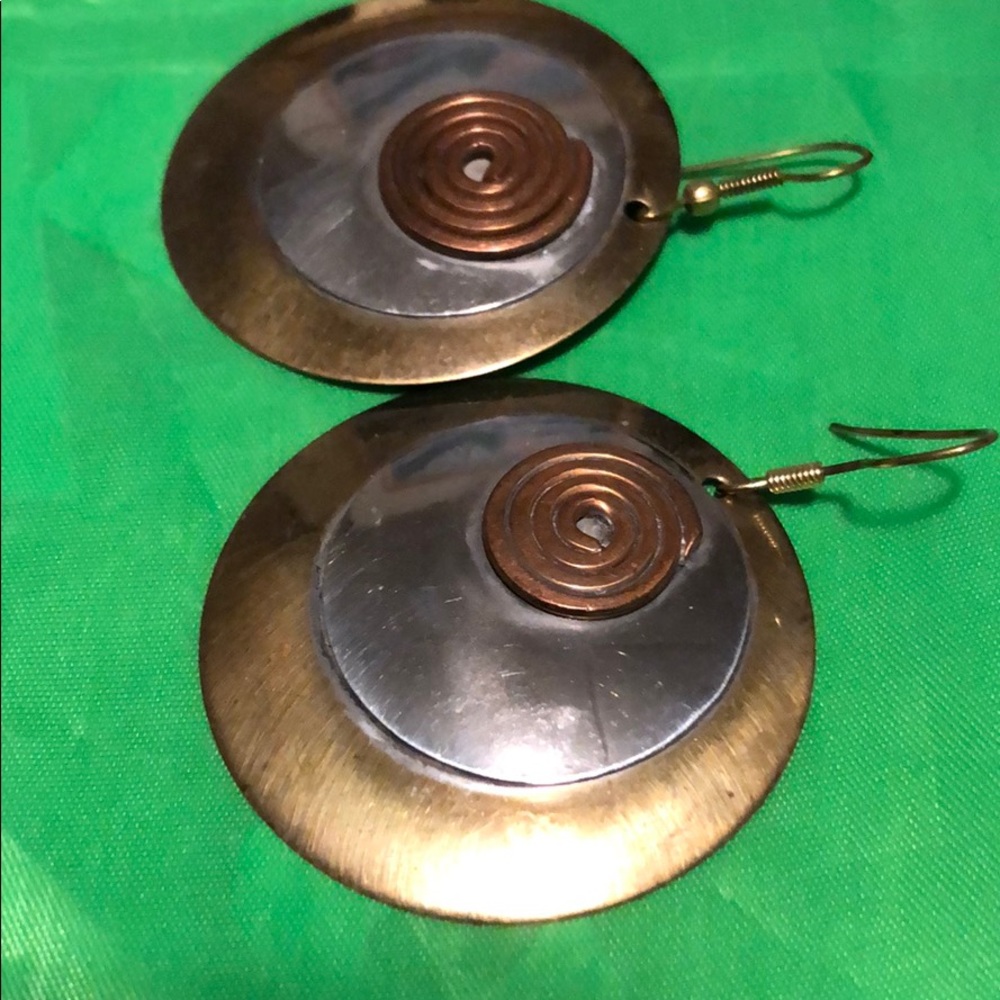 Used earrings - Picture 4 of 5